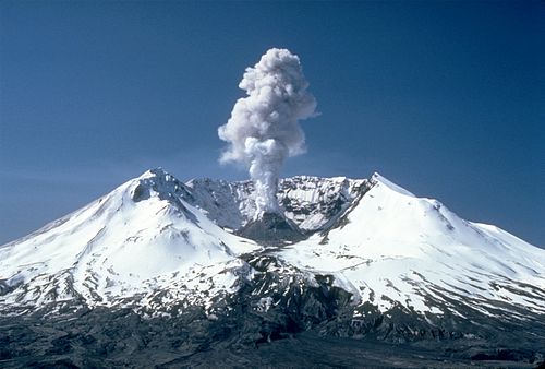 The mountain Mount St. Helens, msh82 st plume harrys ridge