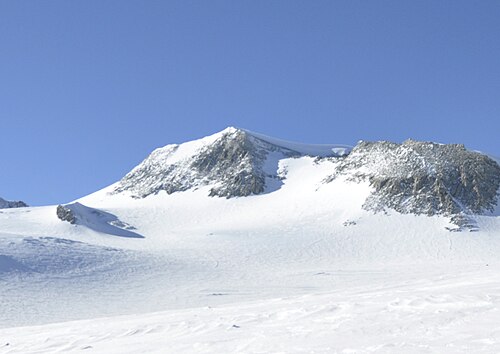 The mountain Vinson Massif, mount nw plateau christian stangl flickr